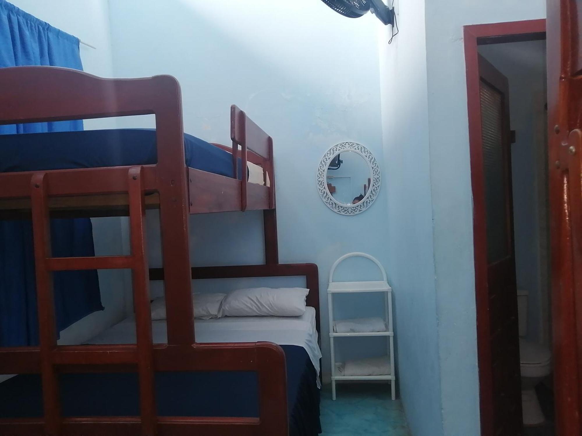 Hostal Aruba Atacames Chambre photo